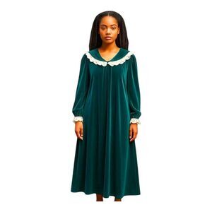 GREEN VELVET VINTAGE HOUSE ROBE EMERALD LONG Size Medium KOMAR Made in USA